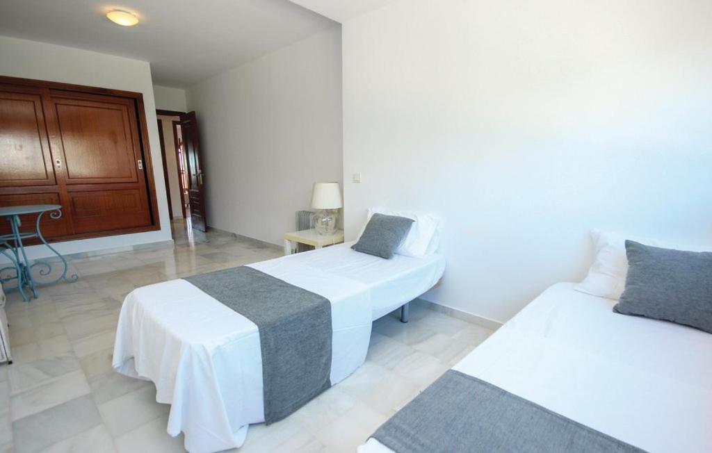 Penthouse On The Beachfront Estepona Kültér fotó