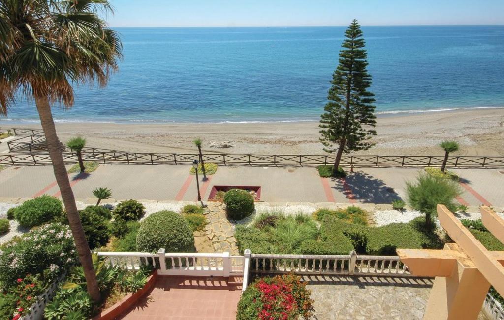 Penthouse On The Beachfront Estepona Kültér fotó